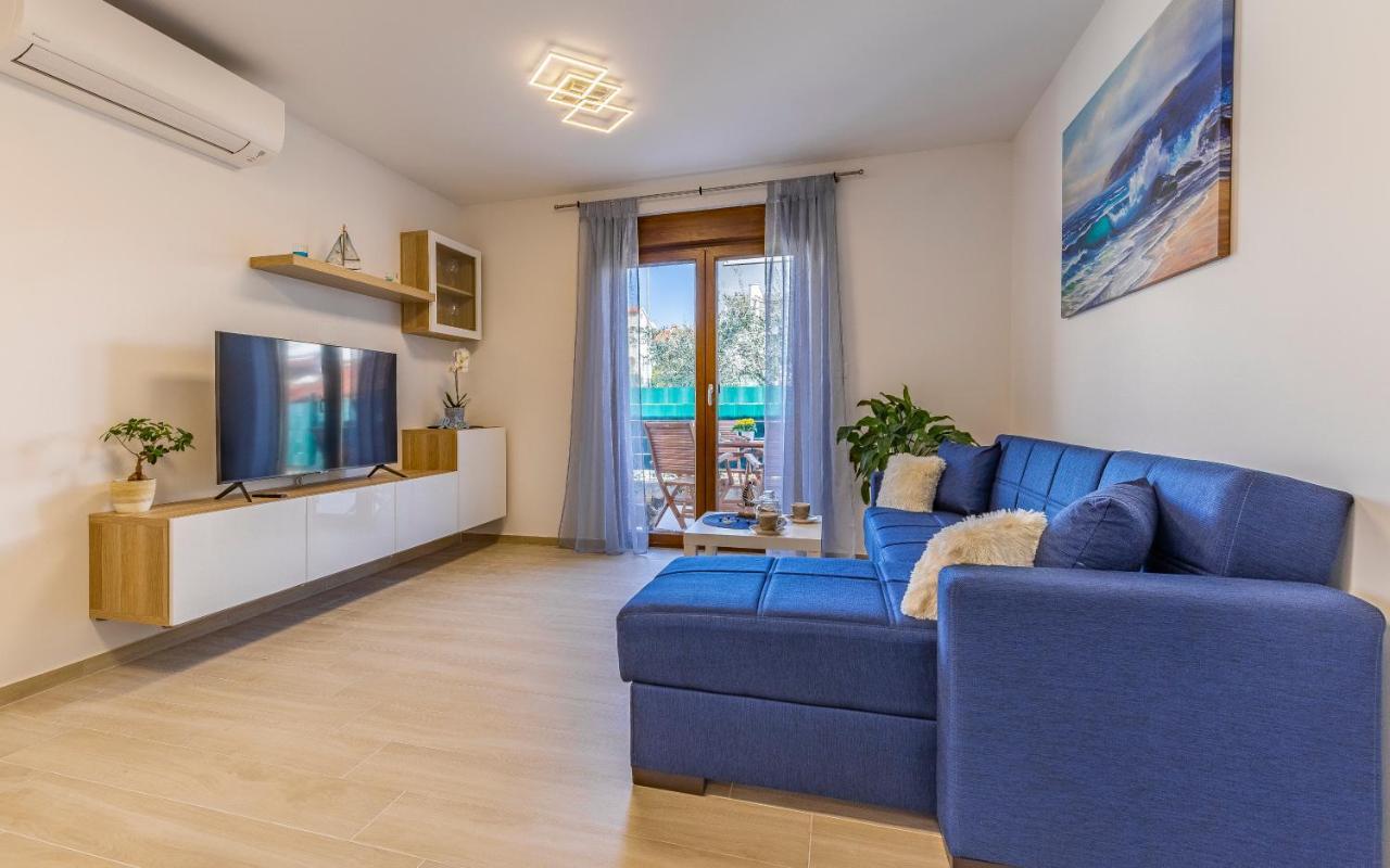 Apartment Blue Pula, New, Family Friendly, Comfortable, Free Parking And Wifi Exterior photo